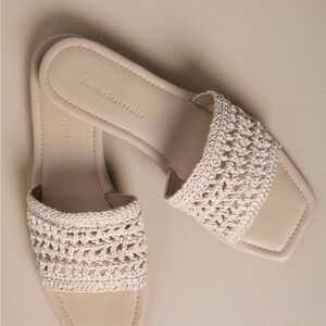 Elegant Cream Crochet Sandals- touché Colombia (sold out)